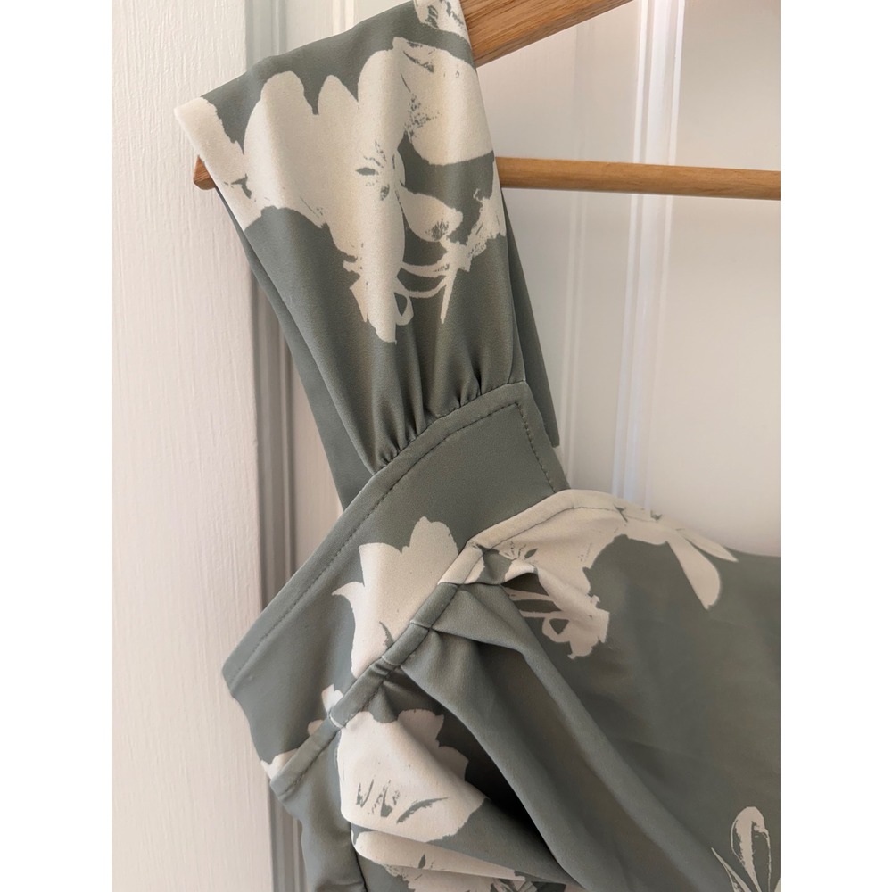Albion Fit Victoria One Piece Swimsuit Sage Green Floral Ruched Size L - Picture 3 of 8